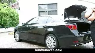 يخطفها ف الشقه