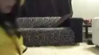 أم عربية مثيرة بمفردها: تلعب بثدييها الممتلئين في مقطع هواة