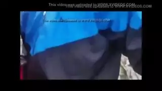 ربة منزل مثيرة تعرض مؤخرتها المدورة لحبيبها السابق لجماع شرجي عنيف