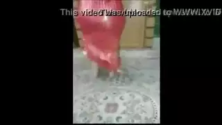 سوداني صريح: نيك عنيف وإنهاء بالقذف الداخلي