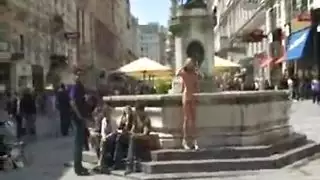 فتاة مصرية مكتنزة ترتدي النقاب تمارس الجنس الشرجي العنيف