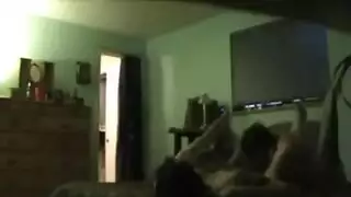 ربات بيوت ملولات تستبدل أزواجهن بقضبان كبيرة في الحمام