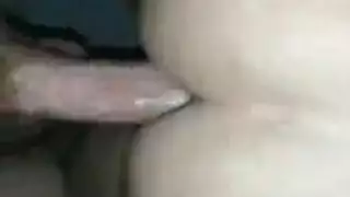 أفلام إباحية في الميل العالي: مضيفة سكرانة تأخذ عدة قذفات