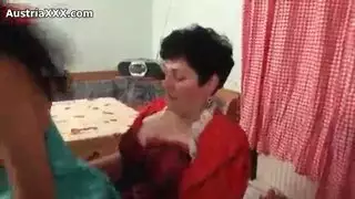 سكس سحاقي و زب اسطناعي