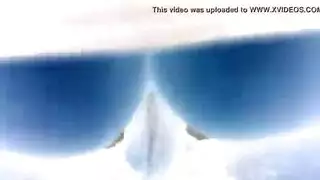 الاب داخل وهي نيم علا بنته واهياء نيمه