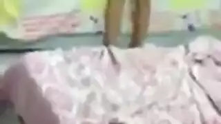 نيك ابن اخته وأمه في سرير واحد