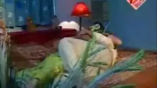 تفريج تلك المؤخرة لركوب جنسي عميق