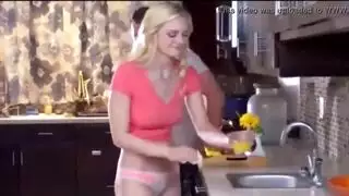 واحد واخته حقيقي