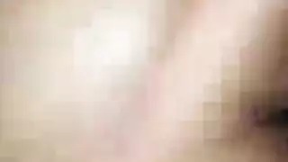 جنس ثلاثي صريح وأكثر: رجل يمارس الجنس مع مهبلات متعددة