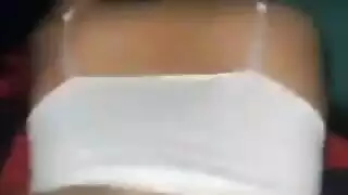 فتاة مصرية تتوسل لممارسة سكس سريع وقاسي