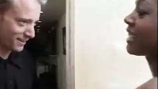 بنات شواذ يبان