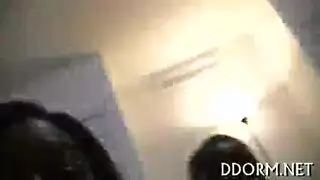 شرج بمؤخرة عملاقة xxx