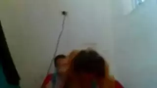 نسخة غير مقطوعة: عنتيل القرية يأخذ الفتاة البريئة في جولة إباحية صريحة