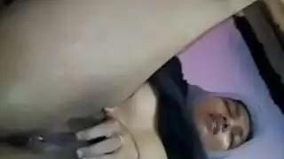 إباحية في حافلة مصرية: محجبة تأخذ زب في وجهها وجماع مزدوج