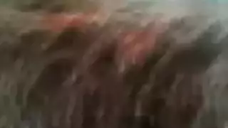 فتاة مسلمة مشاغبة تستمني ثم تمارس الجنس في مشهد صريح