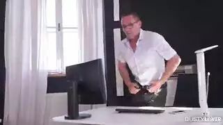 فيديوهات لحس كس في المكتب