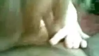 عراقية جذابة بثدي كبير تحب أن تمارس الجنس مع رجل قوي