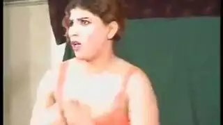 الموقع ٩٩: أفضل مشاهد السكس الإبوني والجماع