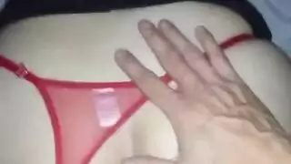 ناضجة ناضجة في جوارب ركوب الديك الثابت ويحب ذلك خاصة عندما تحصل على مدهون