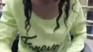 كلاسيكي الهرة مشعر أريكة