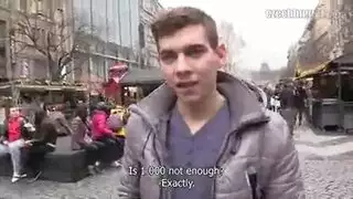 الراهبات ممتلئات الأجسام في خيالات كنيسة صريحة