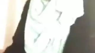 خادمة إندونيسية تأخذ شرج عنيف مثل نجمة بورنو