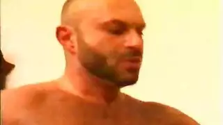 فيلم جنسي مثلي صريح: أصدقاء يمارسون الجنس الشرجي المتطرف ويقذفون