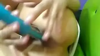 جنس شرجي عنيف لدجاجة سمينة