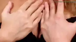 الفتاة ذات العقل القذر تتوسل للمزيد من الشرج