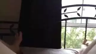 قضيب الابن الكبير يملأ فرج أمه