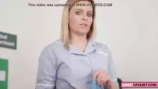 صاحب ممرضة قديم ويونغ